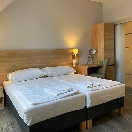 Hotel Kis Szieszta