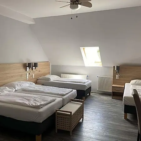 Hotel Kis Szieszta 3*