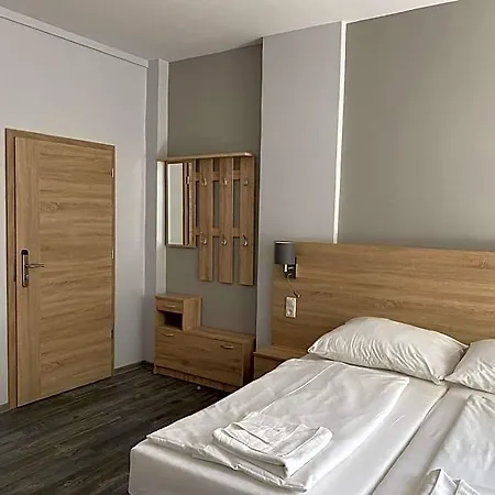 Kis Szieszta Hotel Balatonfenyves
