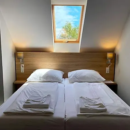 Hotel Kis Szieszta Balatonfenyves